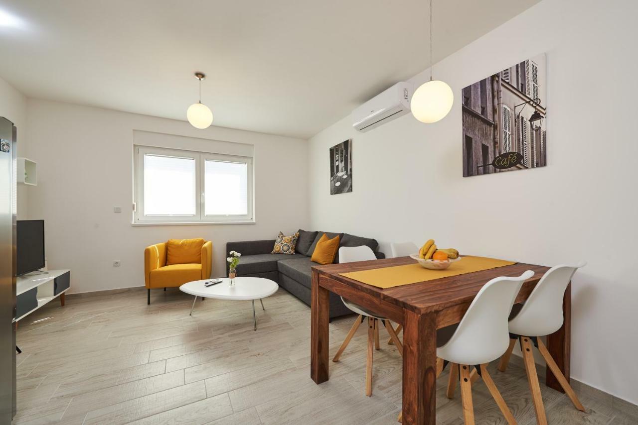 City Apartment Magdalena Trogir Eksteriør billede