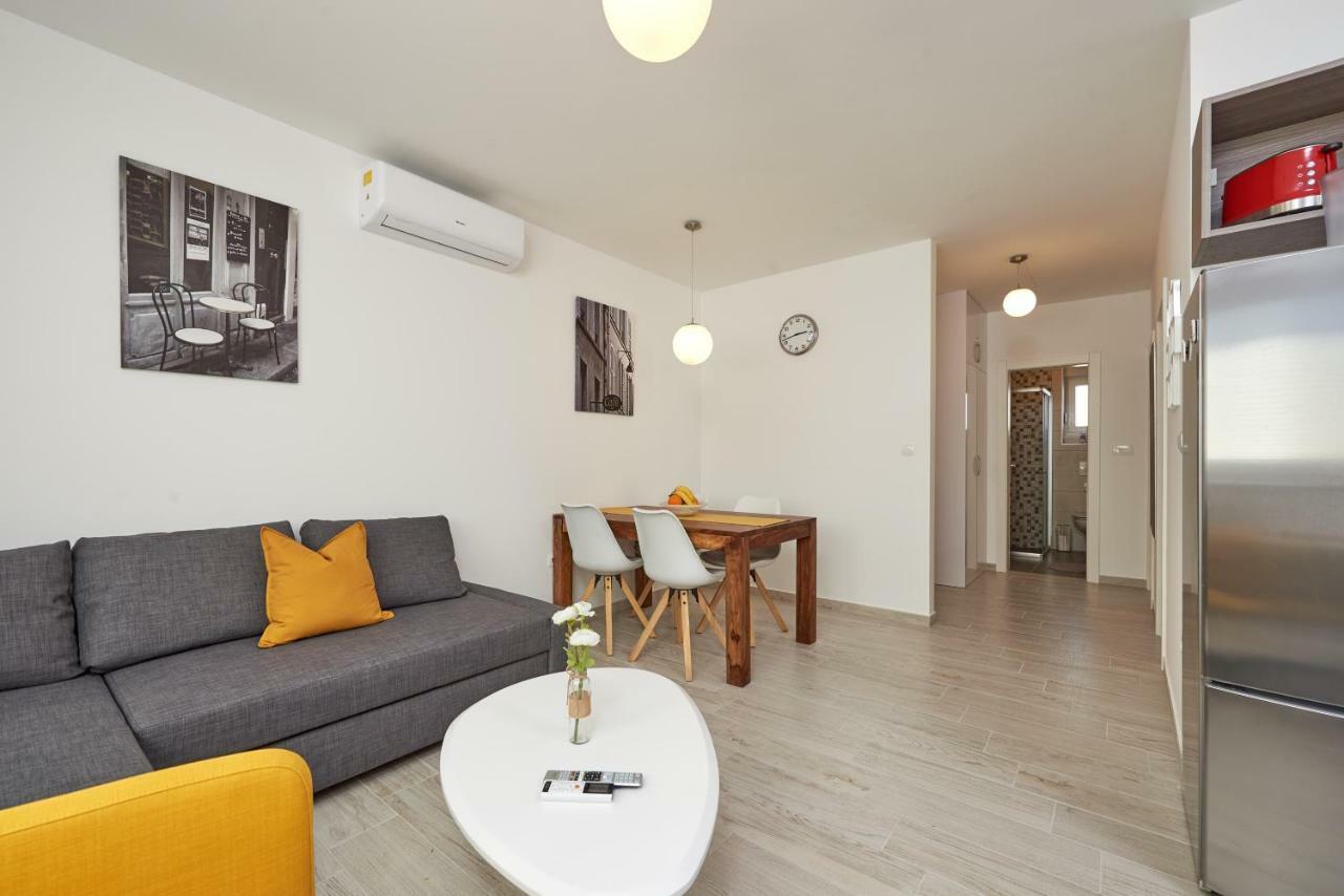 City Apartment Magdalena Trogir Eksteriør billede