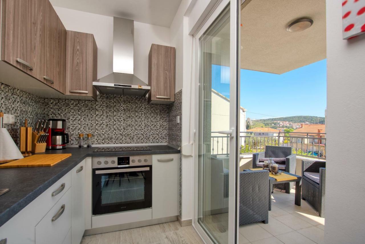 City Apartment Magdalena Trogir Eksteriør billede