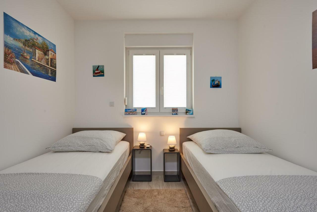 City Apartment Magdalena Trogir Eksteriør billede