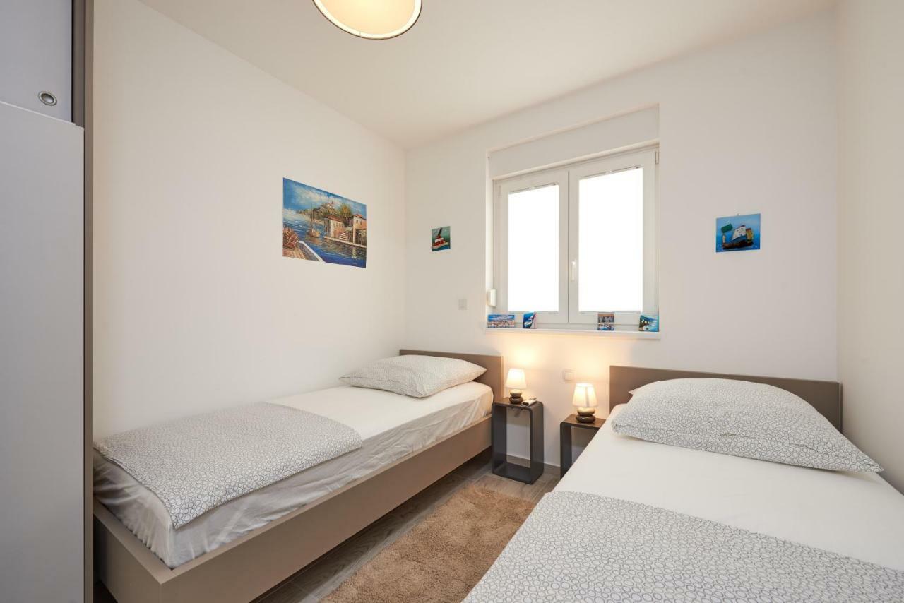 City Apartment Magdalena Trogir Eksteriør billede